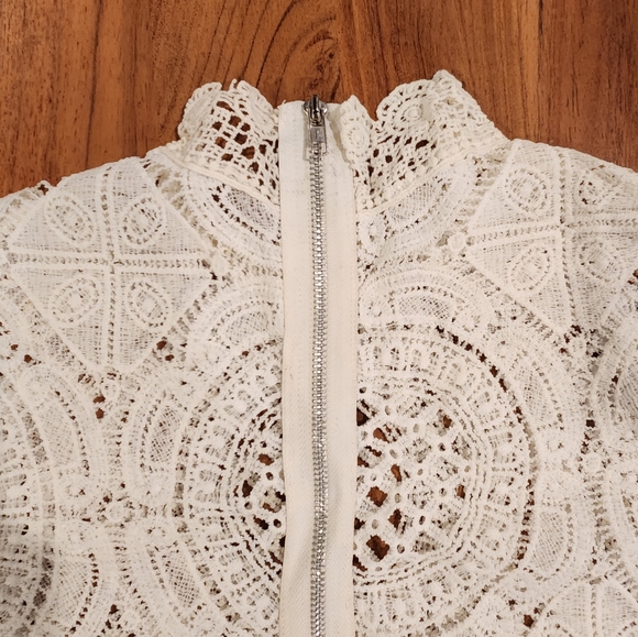 Lace Dress Long Sleeve - Picture 5 of 6
